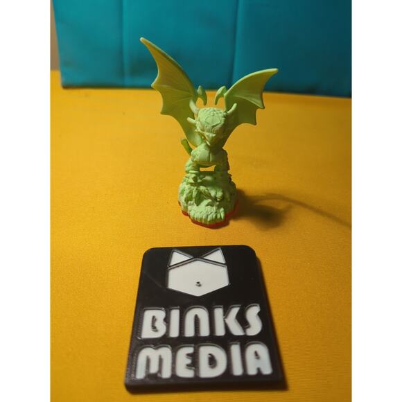 Skylanders Giants Glow In The Dark Cynder - 85000888 - Picture 1 of 5